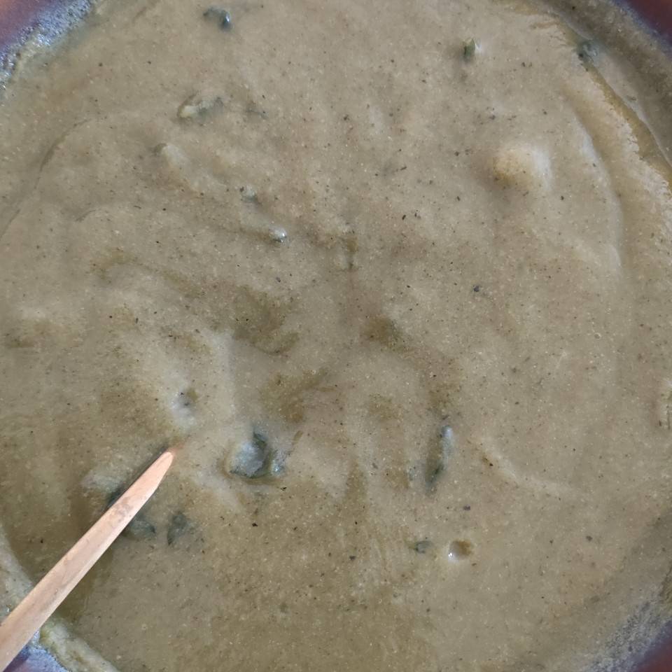 Crema de brócoli, calabacín, judías y verdes y miso Crema de brócoli, calabacín, judías y verdes y miso