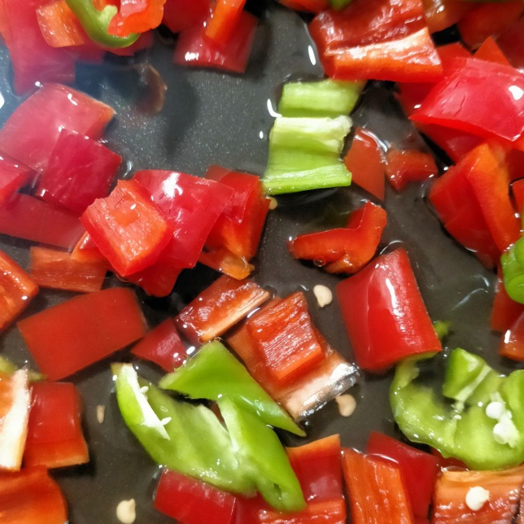 Cuscús con tomate y verduras 🍅 Paso 1 Cuscús con tomate y verduras 🍅 Paso 1