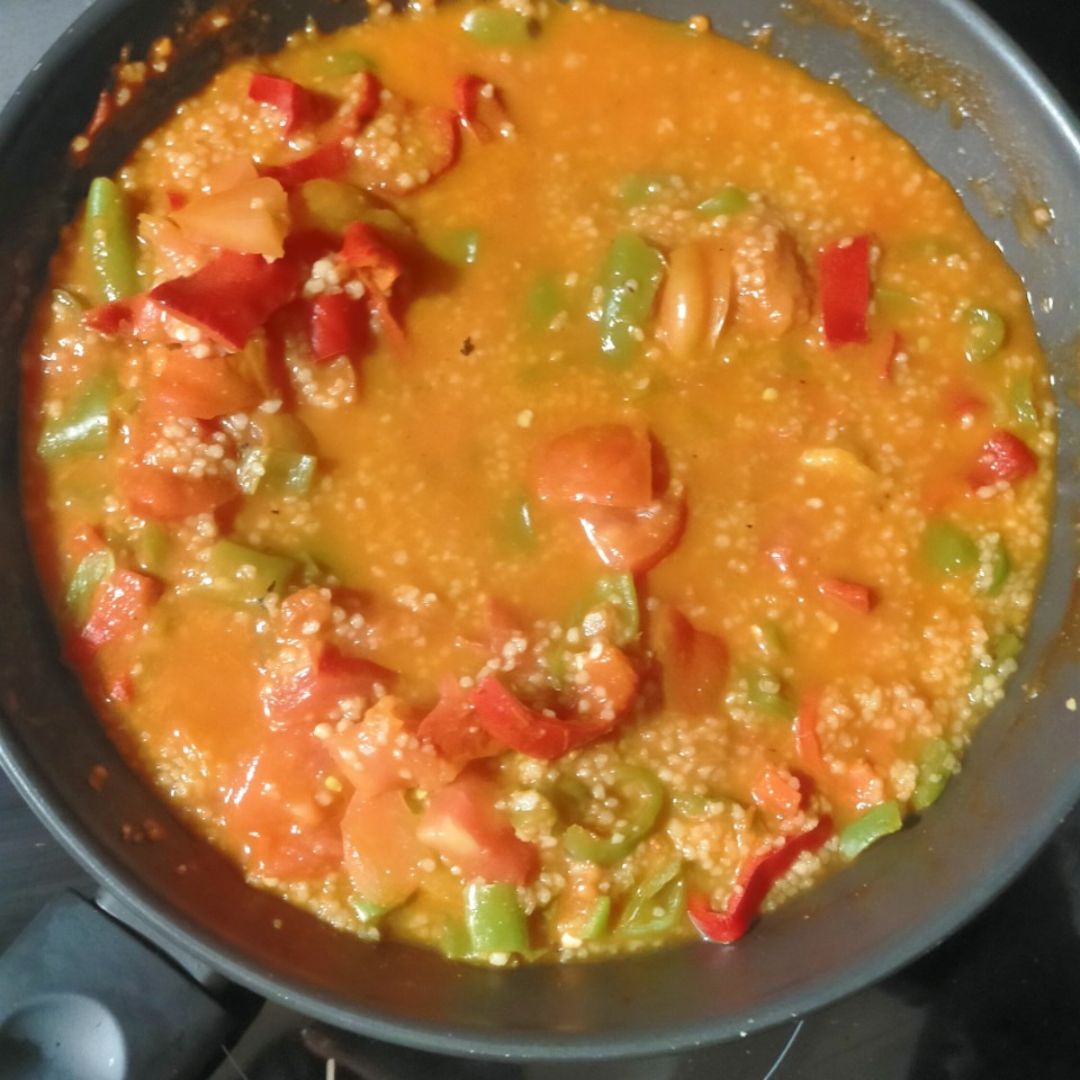 Cuscús con tomate y verduras 🍅 Paso 3 Cuscús con tomate y verduras 🍅 Paso 3
