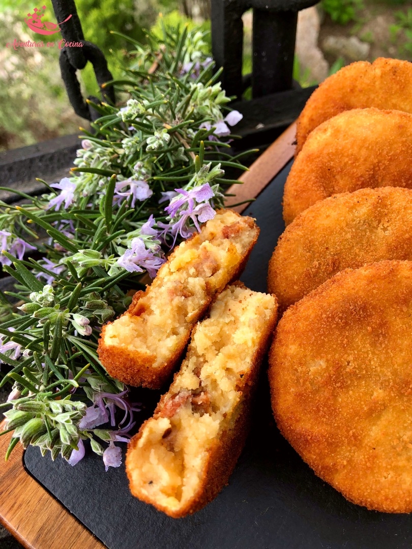 Croquetas a la Italiana(Crocchette) Con patatas y panceta salada Sin lactosa Paso 4 Croquetas a la Italiana(Crocchette) Con patatas y panceta salada Sin lactosa Paso 4