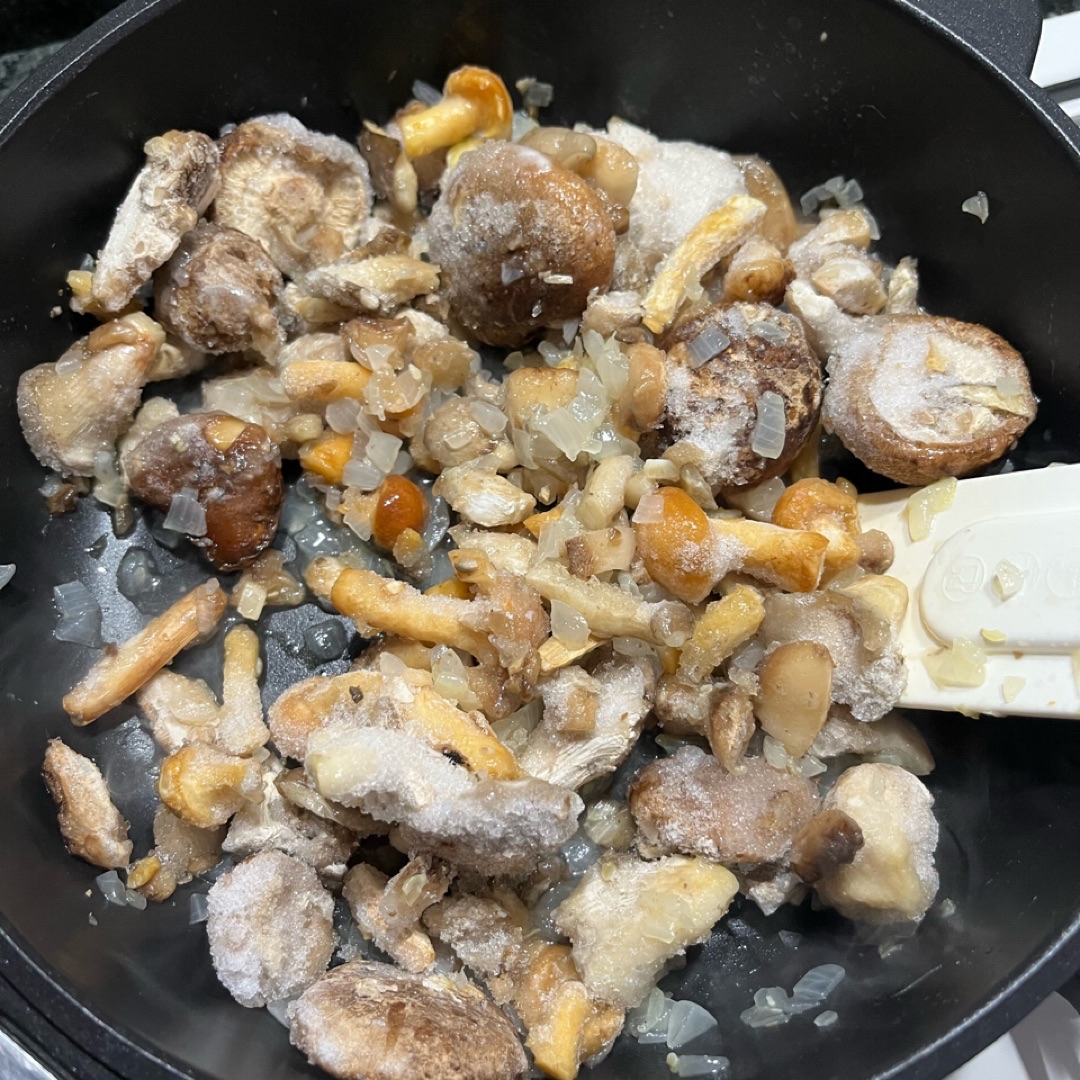 Risotto de setas 🍄 Paso 2 Risotto de setas 🍄 Paso 2