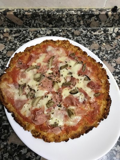 Pizza con masa de coliflor 