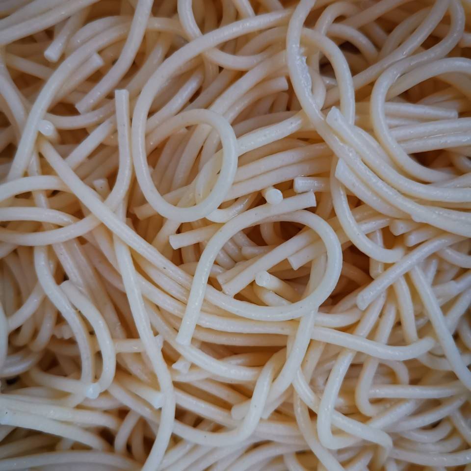 Espagueti con espinacas y champiñones Espagueti con espinacas y champiñones