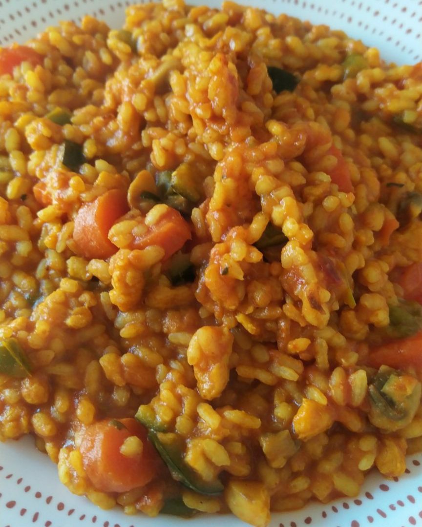 Arroz con verduras y soja texturizada Arroz con verduras y soja texturizada