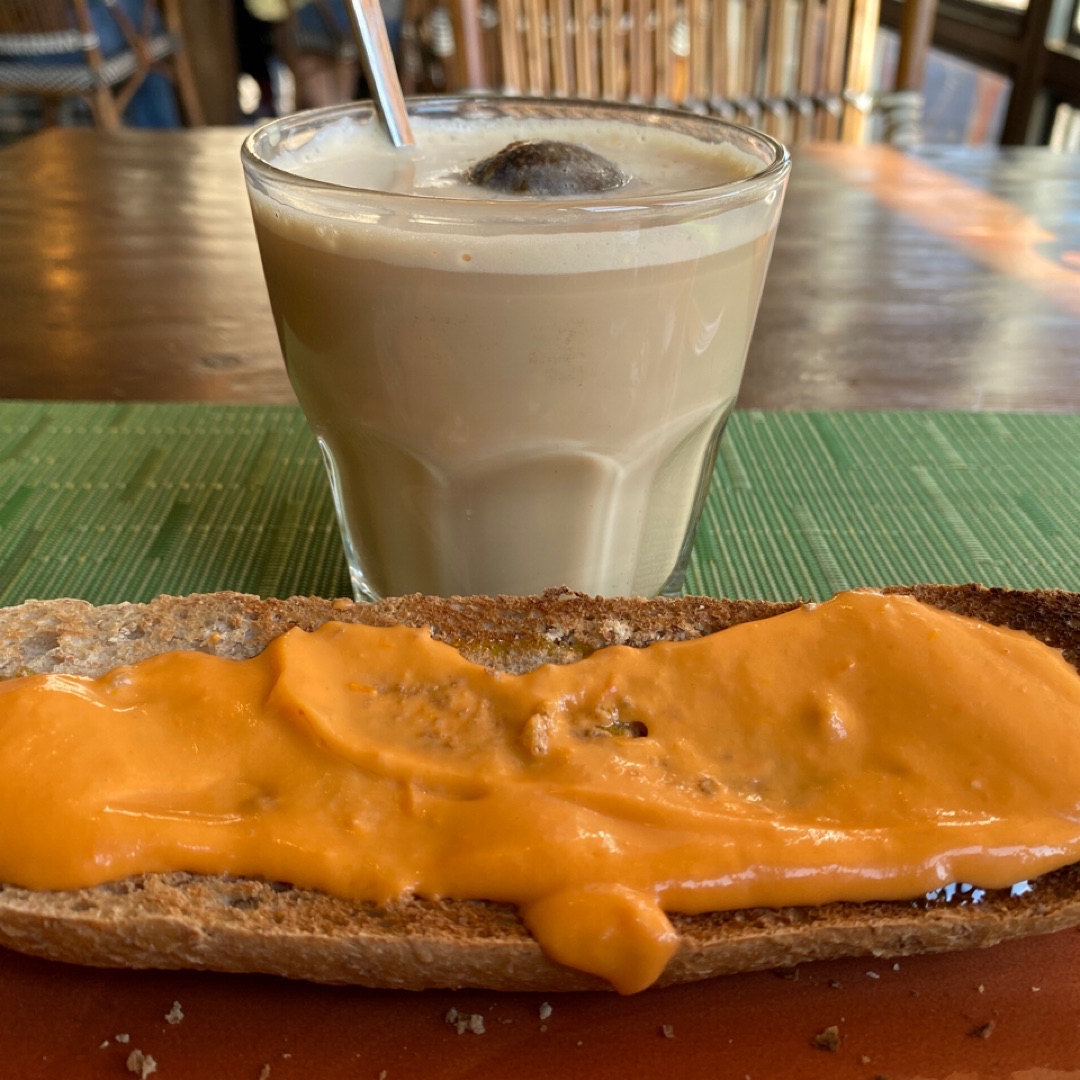 Desayuno andaluz Desayuno andaluz