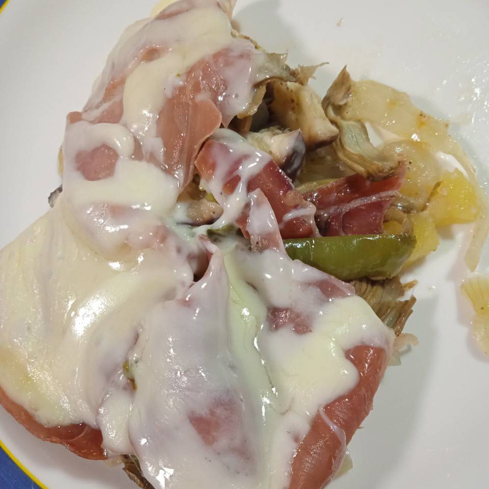 Verduras con jamón y queso al microondas Verduras con jamón y queso al microondas