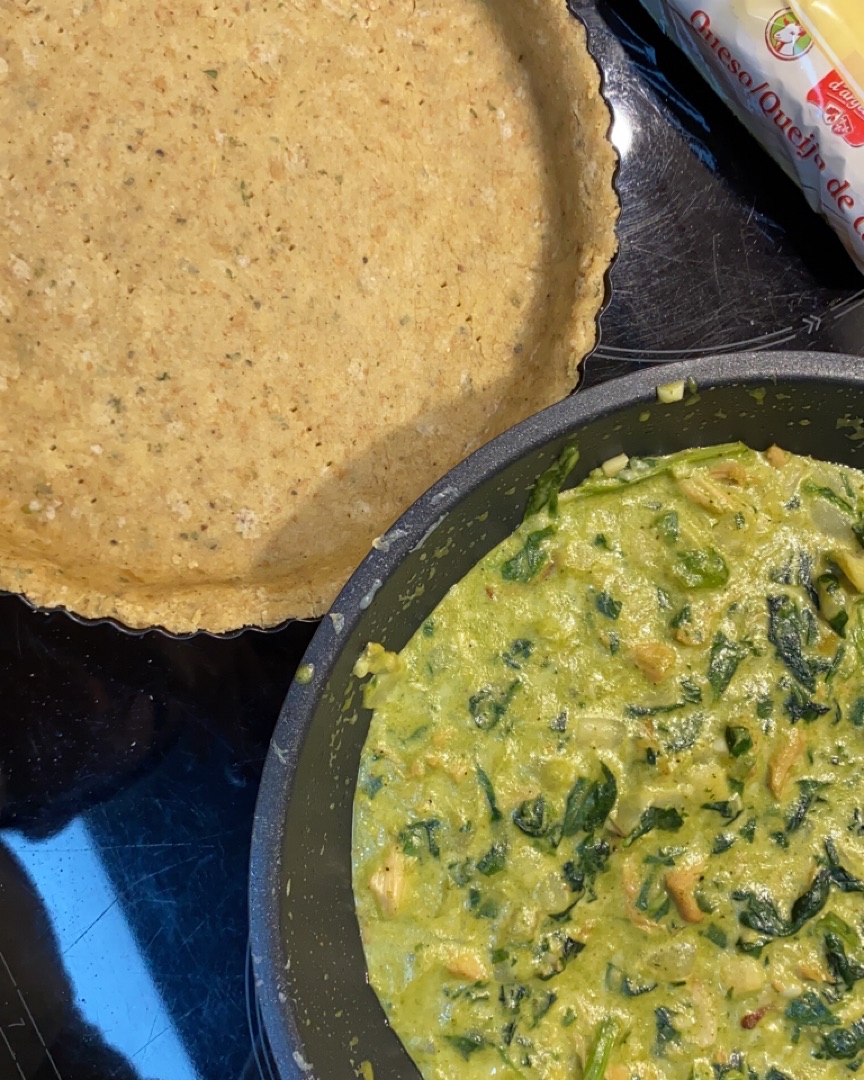 Quiche de acelgas, pollo, queso de cabra y pera Paso 3 Quiche de acelgas, pollo, queso de cabra y pera Paso 3