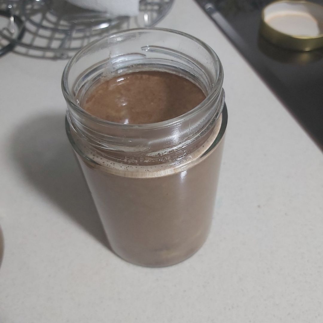 Gelatina de crema de cacao y pasas
