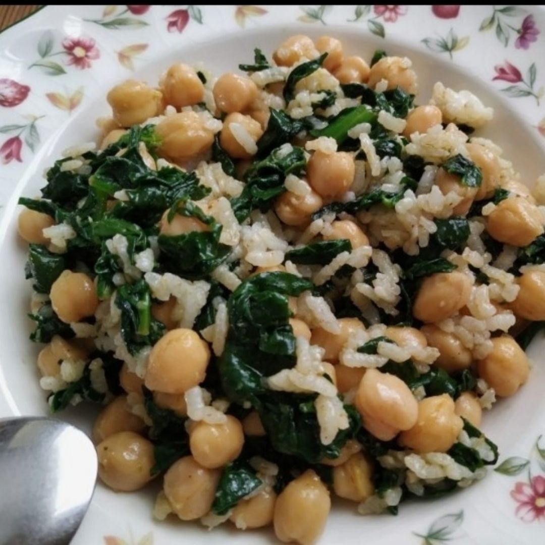 Garbanzos, arroz y espinacas Garbanzos, arroz y espinacas