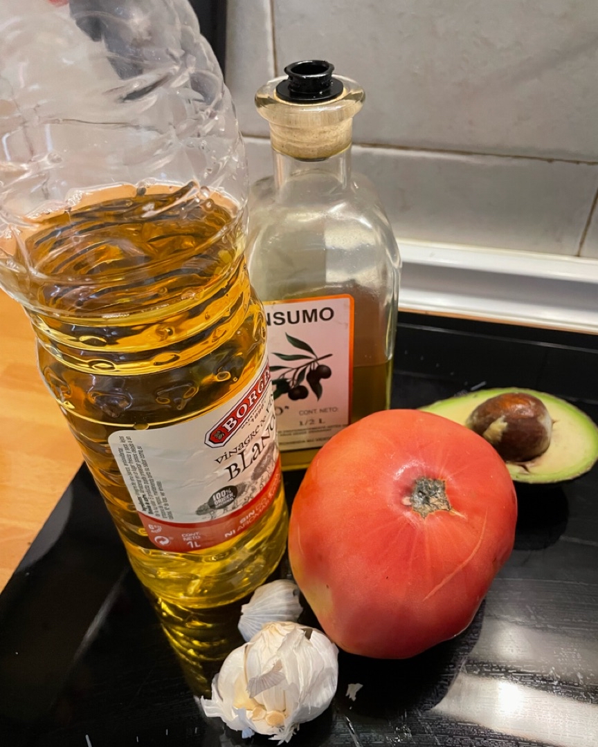 Salmorejo de aguacate Paso 0 Salmorejo de aguacate Paso 0