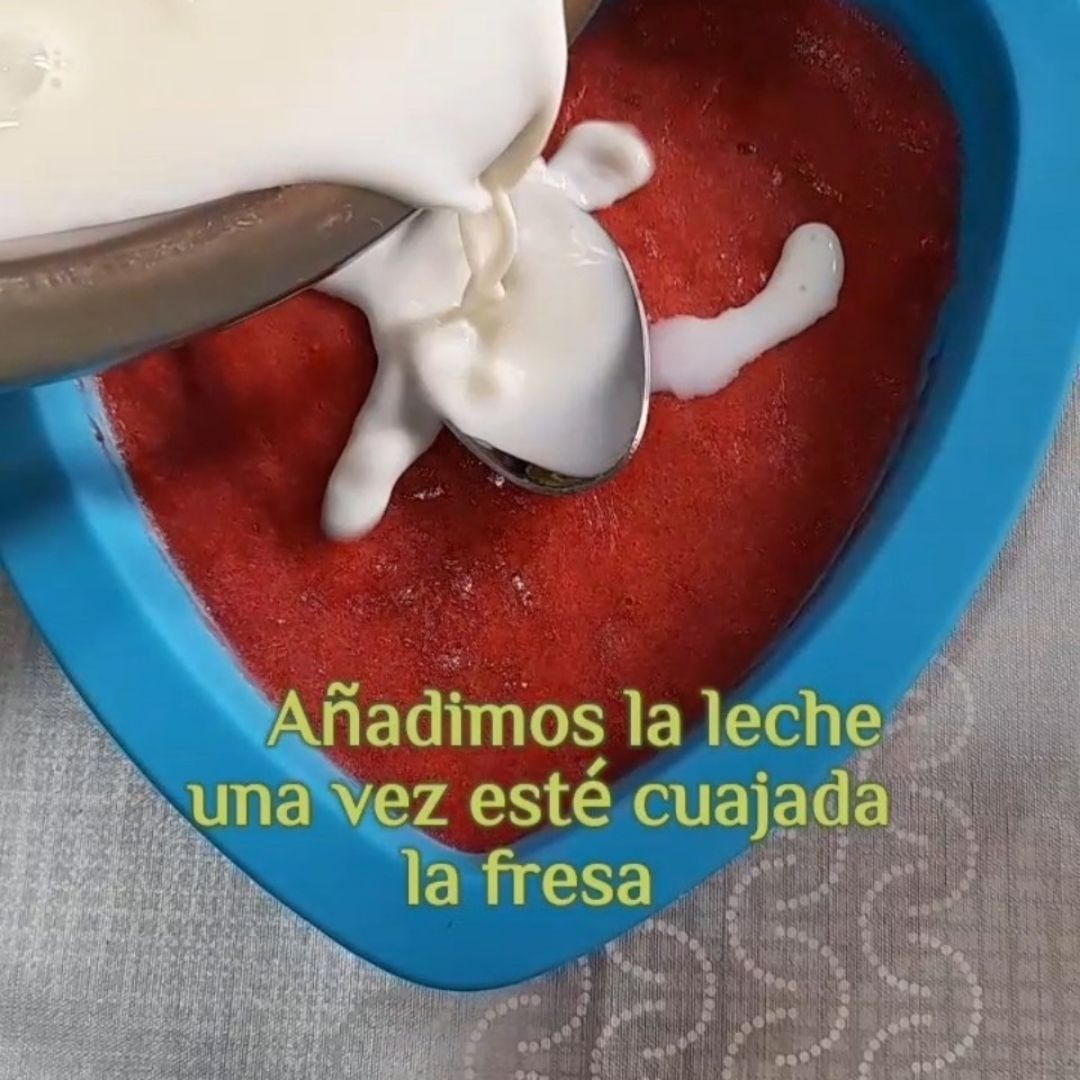 Corazón de gelatina 🍓❤ Paso 1