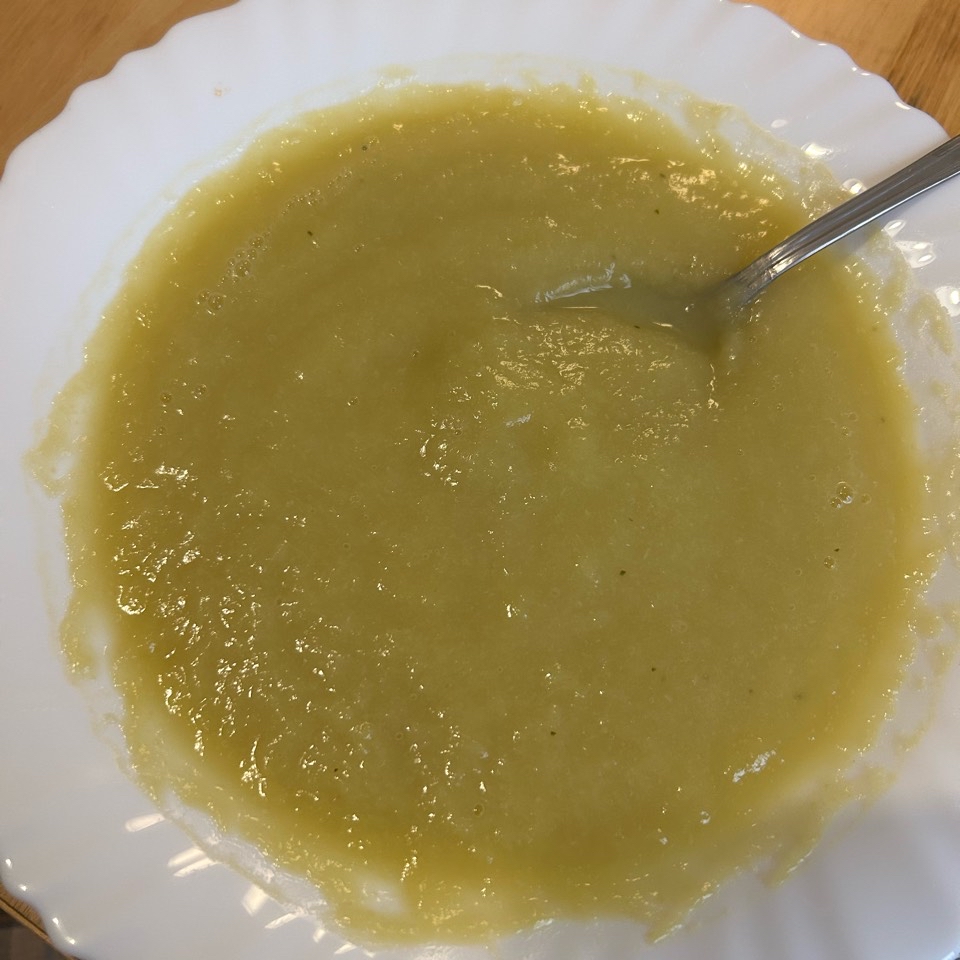 Crema de calabacín y puerro Crema de calabacín y puerro