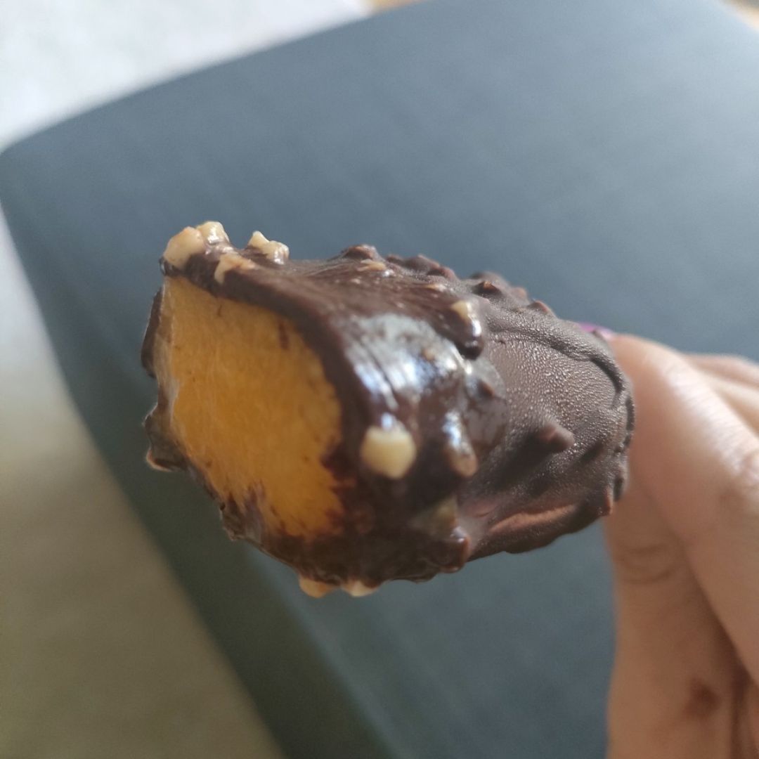 Helado almendrado de mango Helado almendrado de mango