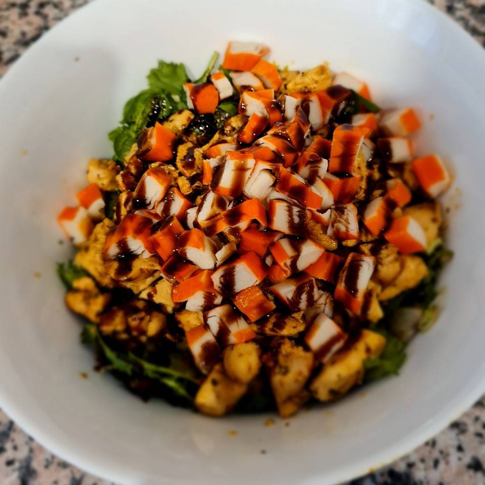 Ensalada de Pollo y Surimi 