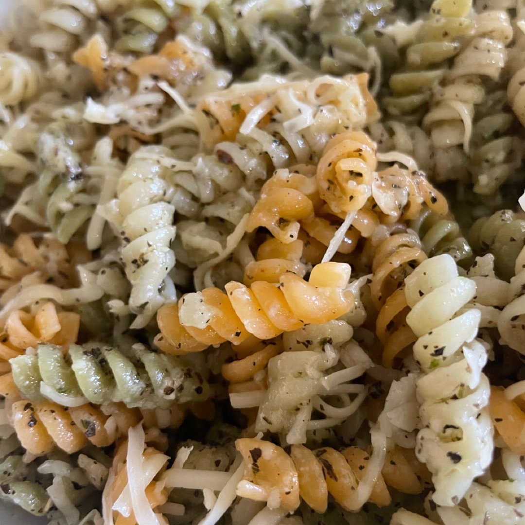 Pasta al pesto Pasta al pesto