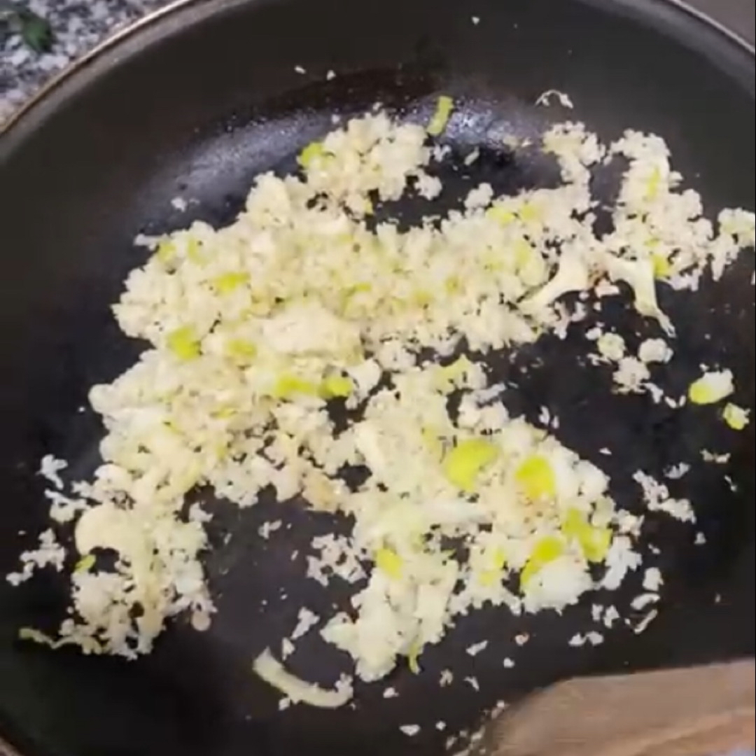 Poke bol de salmón con falso arroz Paso 0 Poke bol de salmón con falso arroz Paso 0