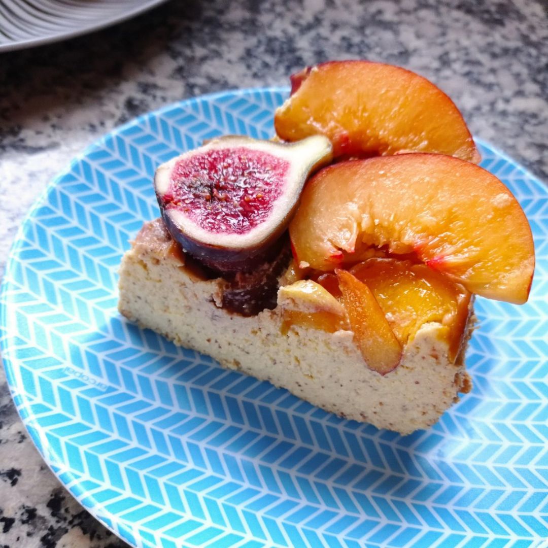 Cheesecake de 3 quesos 🐐🐃🍚 y frutas 🍑❤️ Paso 8