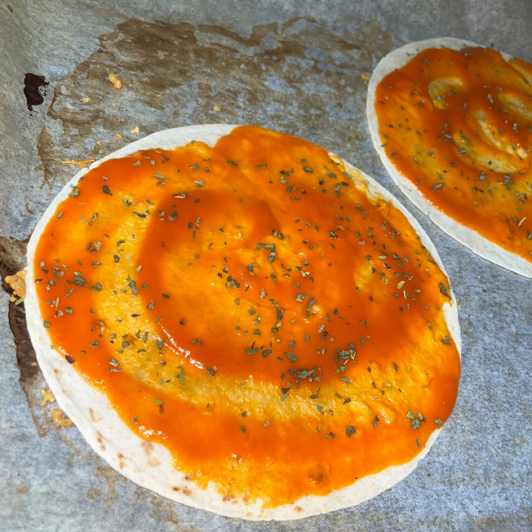 Pizza rápida con tortilla de maiz Paso 0