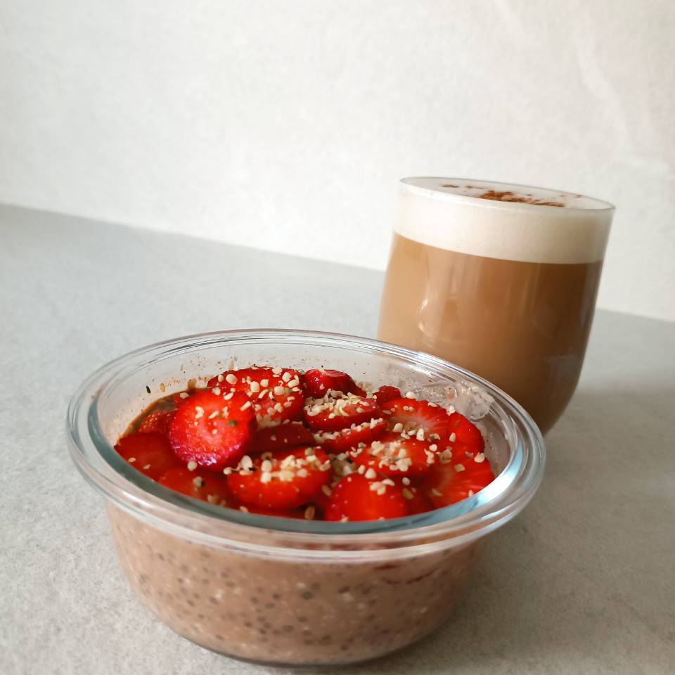Overnight oats de cacao y fresas Overnight oats de cacao y fresas