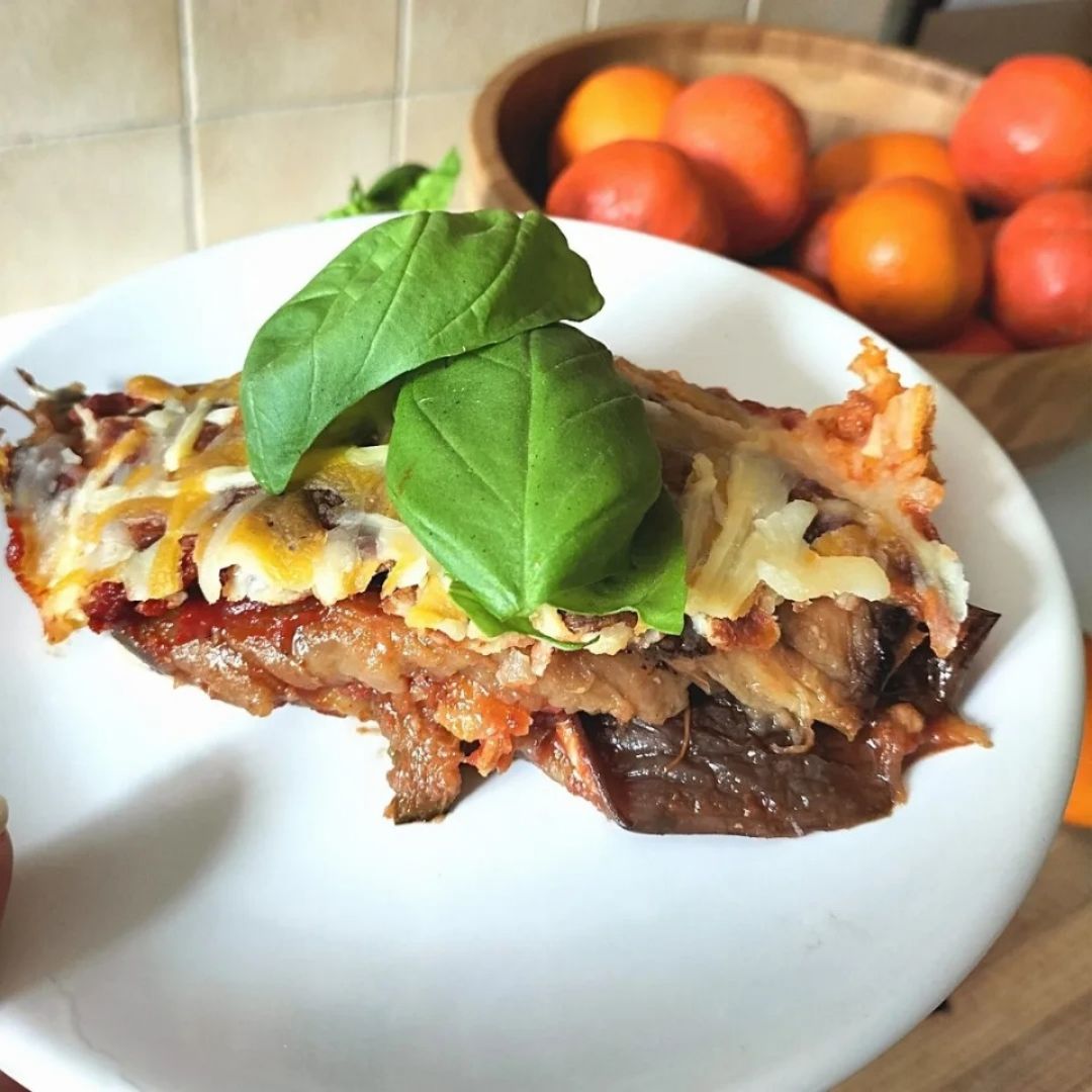 Mellanzane a la parmigiana Mellanzane a la parmigiana