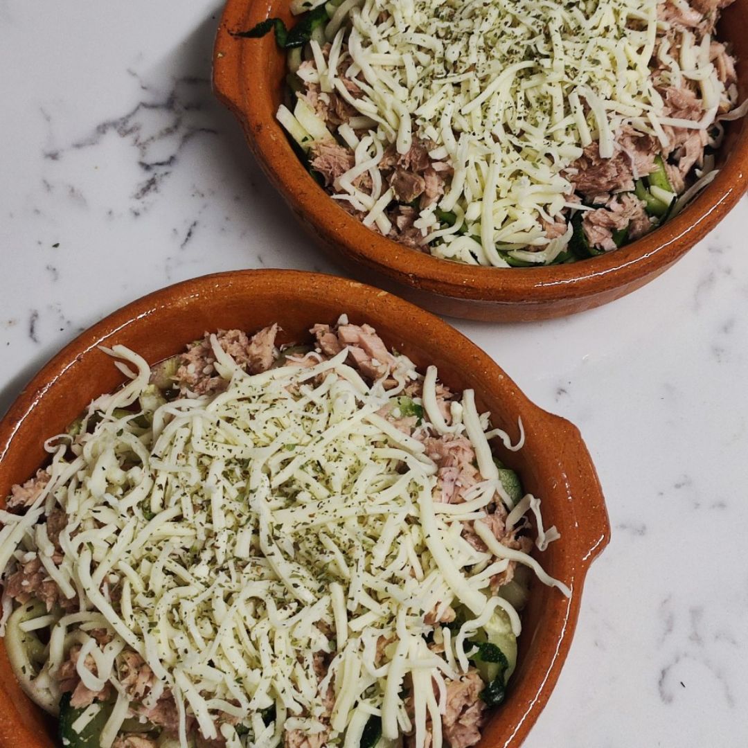 Calabacetis con atún al horno 🥒🐟🧀 Paso 5 Calabacetis con atún al horno 🥒🐟🧀 Paso 5