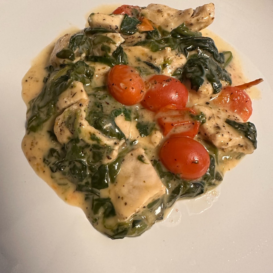 Pollo con salsa cremosa de espinacas 🌱 Pollo con salsa cremosa de espinacas 🌱