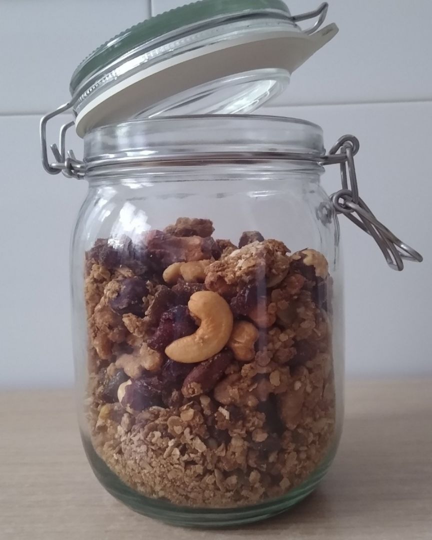 Granola con frutos secos y frutas deshidratadas Paso 5 Granola con frutos secos y frutas deshidratadas Paso 5