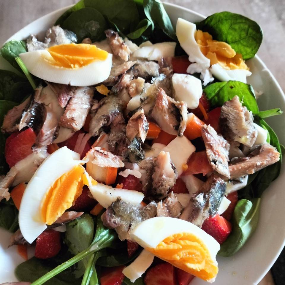 Ensalada de espinacas y sardinas Ensalada de espinacas y sardinas