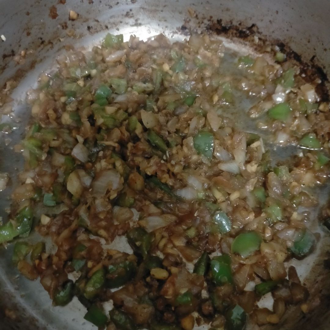 Arroz con lomo y verduras  Paso 1