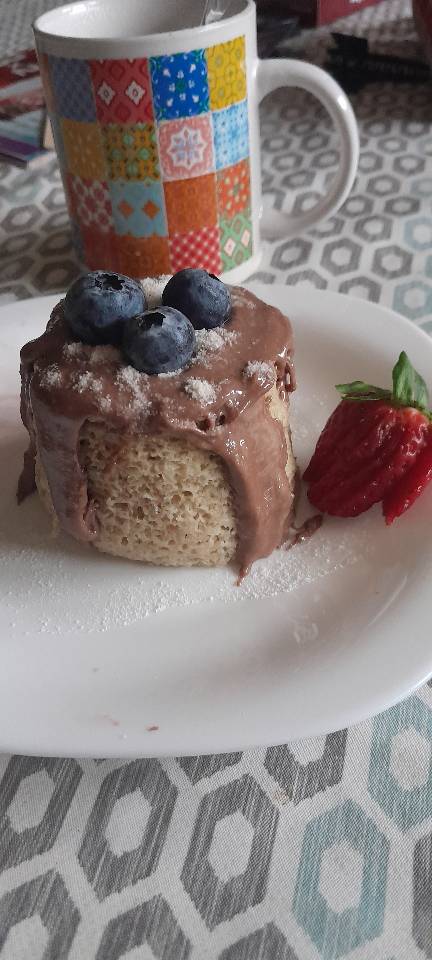 Mugcake de harina de avena y coco