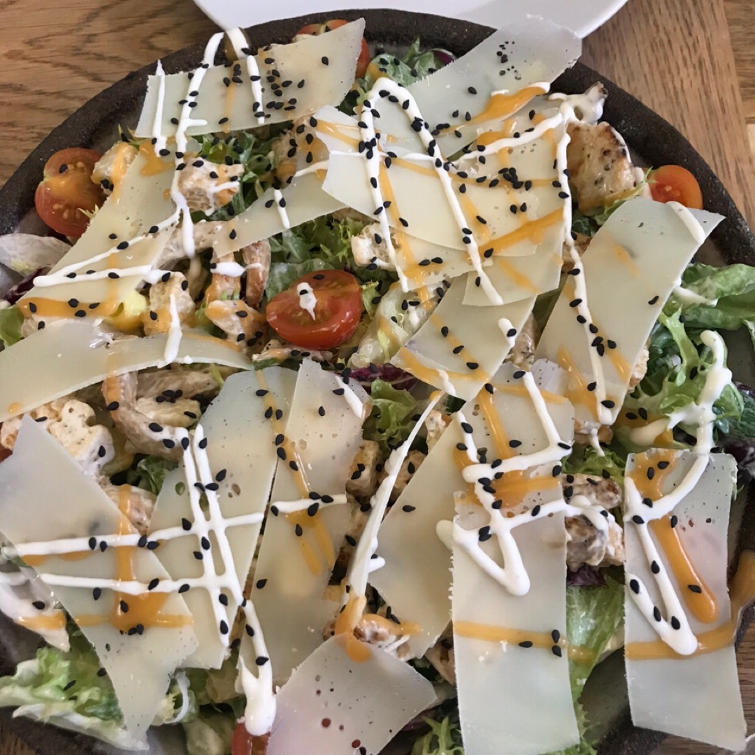 Ensalada César versión realfood Ensalada César versión realfood