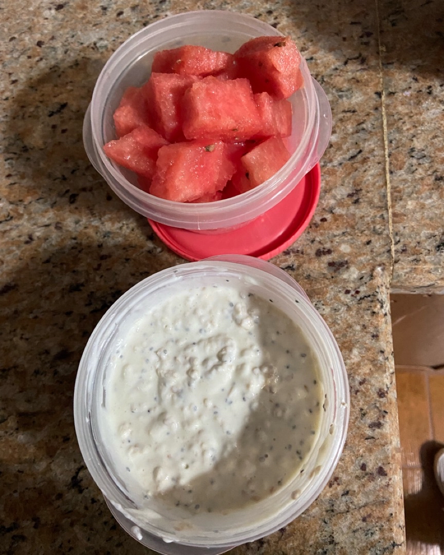 Queso batido con proteína y fruta Queso batido con proteína y fruta
