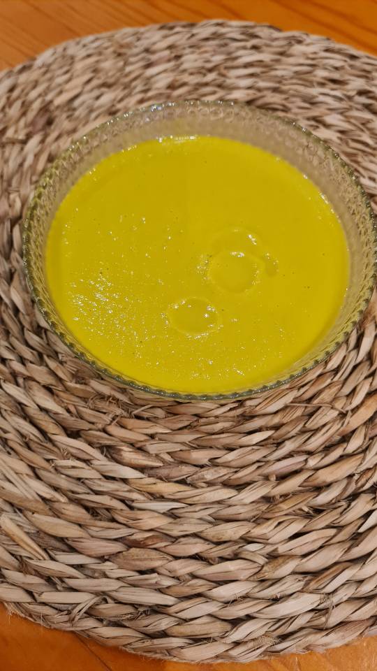 Crema de guisantes y calabacín 