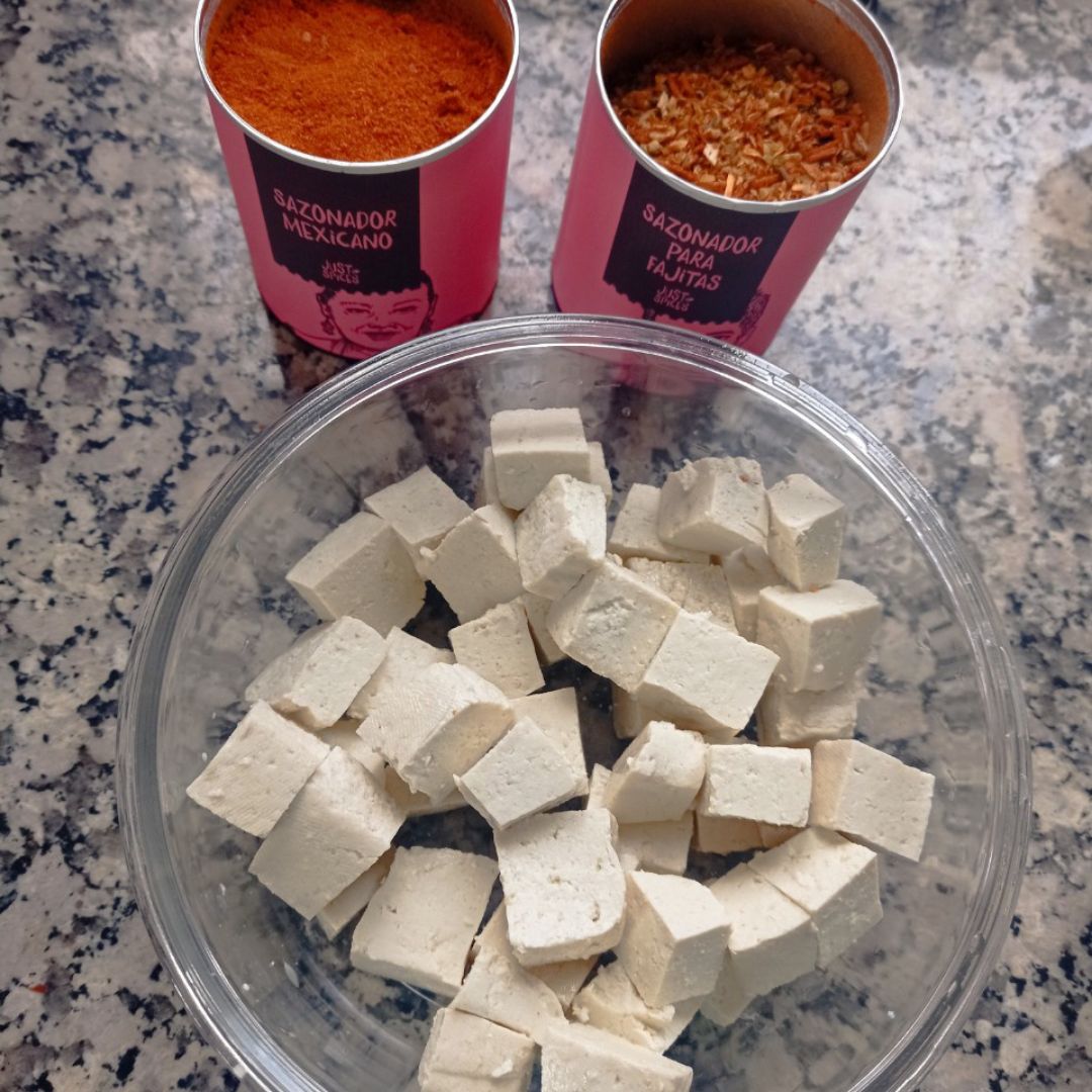 Fajitas 🌮 🇲🇽 con tofu crujiente y picante🌶️🌶️🌶️ en Airfryer Paso 0 Fajitas 🌮 🇲🇽 con tofu crujiente y picante🌶️🌶️🌶️ en Airfryer Paso 0