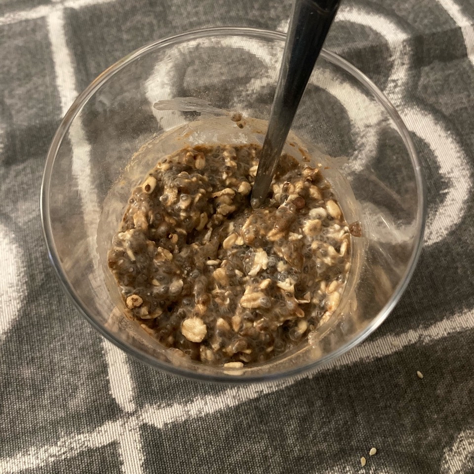Avena nocturna de algarroba Avena nocturna de algarroba