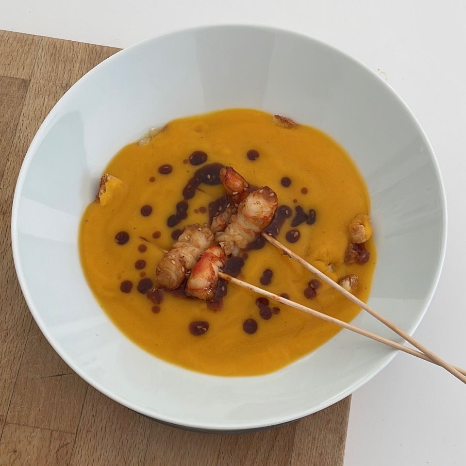 Crema de calabaza con langostinos Crema de calabaza con langostinos