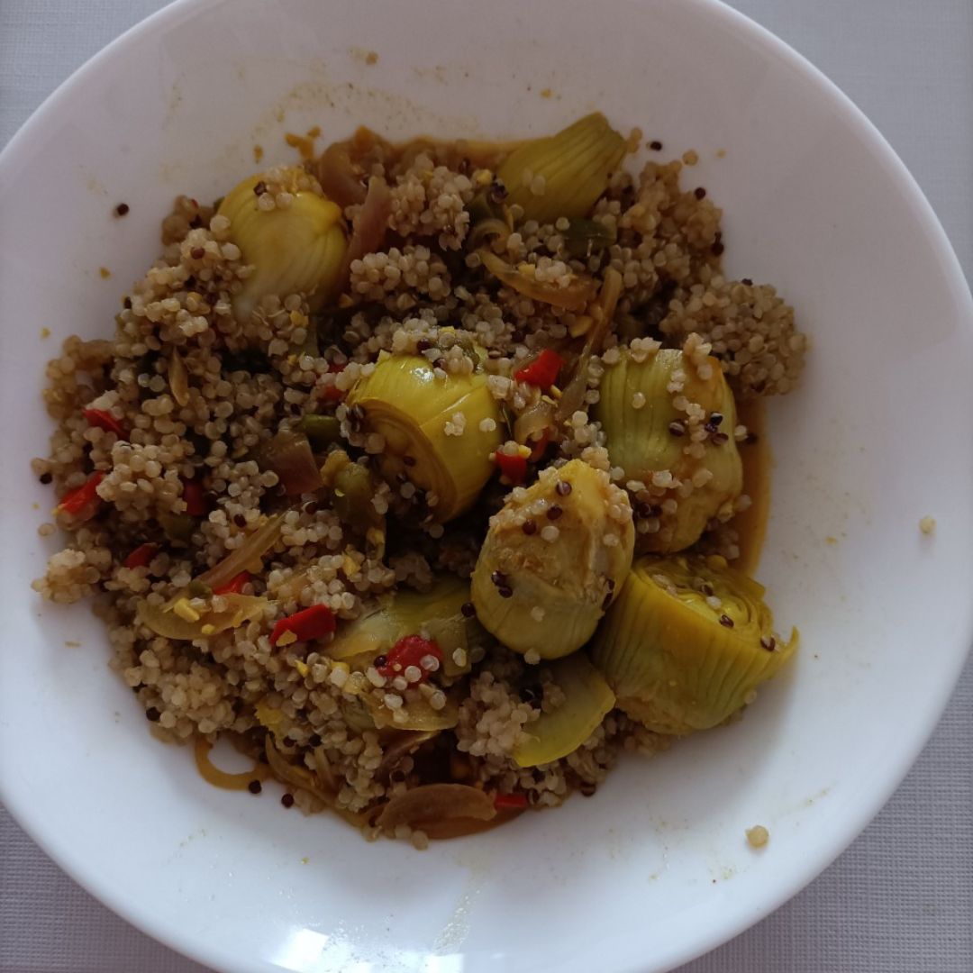 Quinoa con alcachofas Quinoa con alcachofas