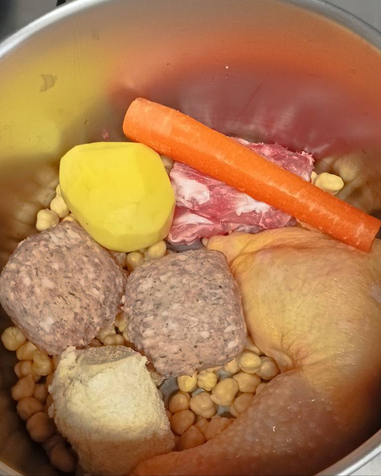 Caldo casero Caldo casero