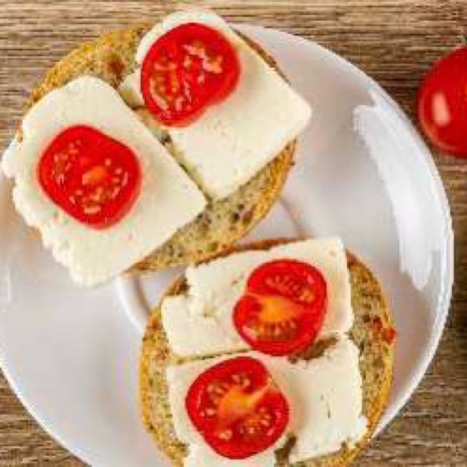Tostas tomate y queso Tostas tomate y queso