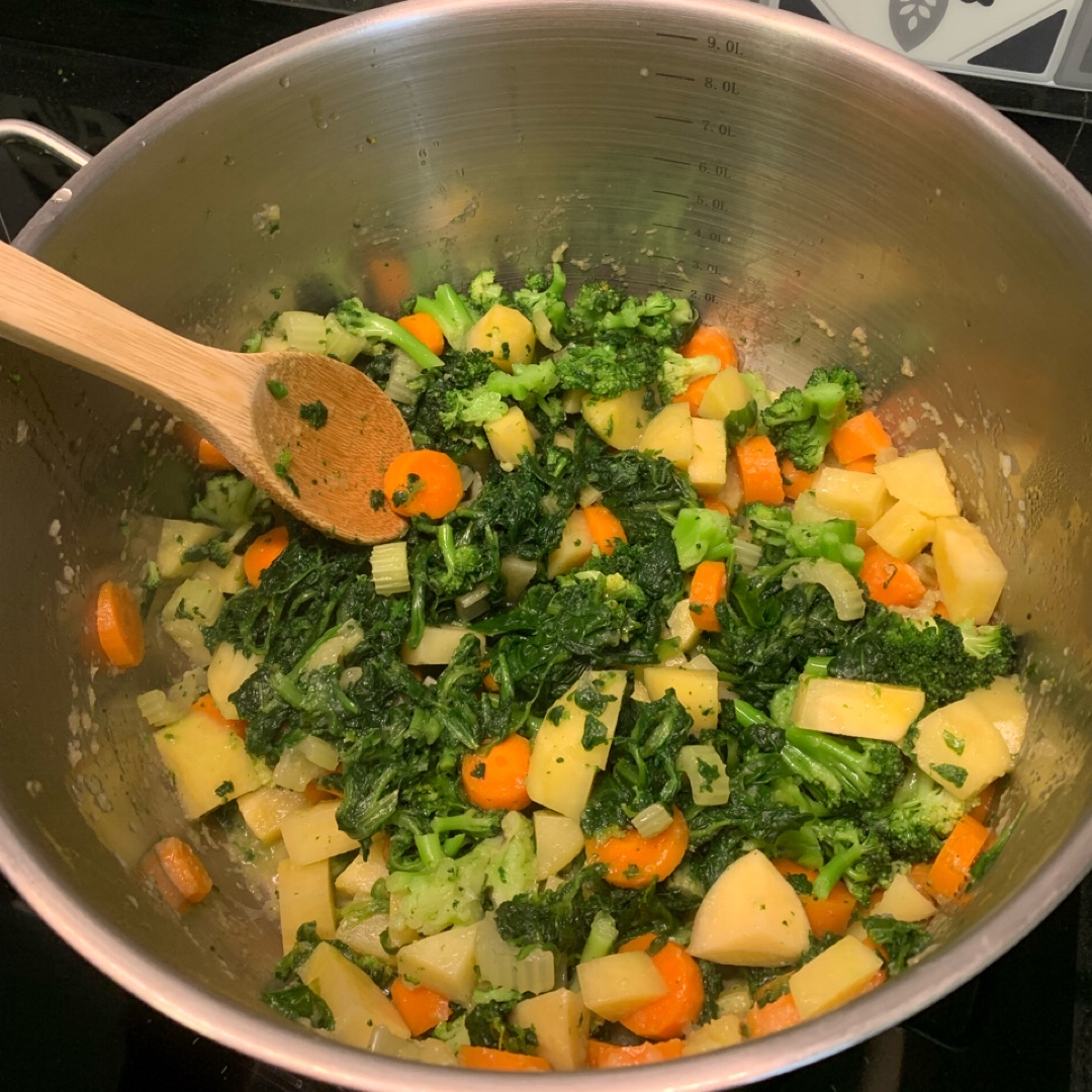 Crema de verdura 🥦🥕🥔🧅 Paso 3 Crema de verdura 🥦🥕🥔🧅 Paso 3