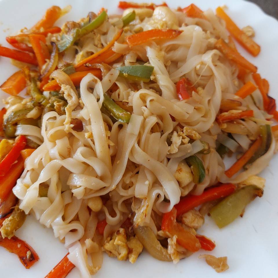 Noodles de arroz estilo oriental 🥢 Noodles de arroz estilo oriental 🥢