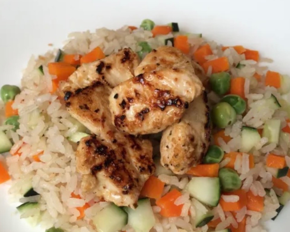 Ensalada de arroz con pollo Ensalada de arroz con pollo