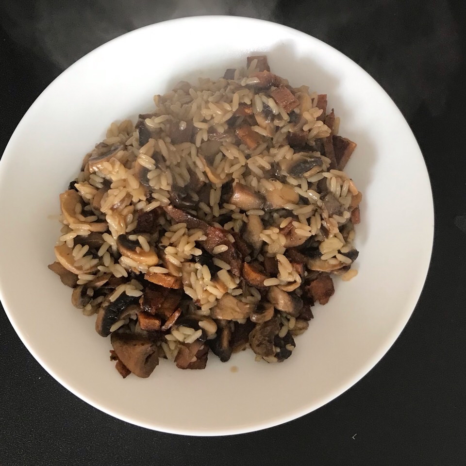 Arroz con champis y rulo vegetal Arroz con champis y rulo vegetal