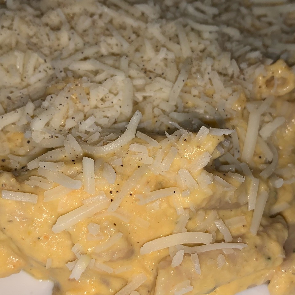 Macarrones con salsa de calabaza y zanahoria 