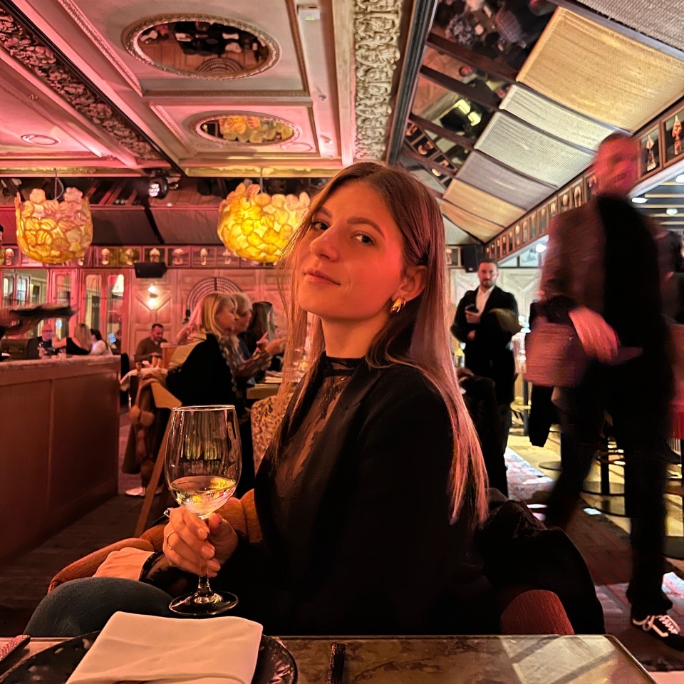 vickys24